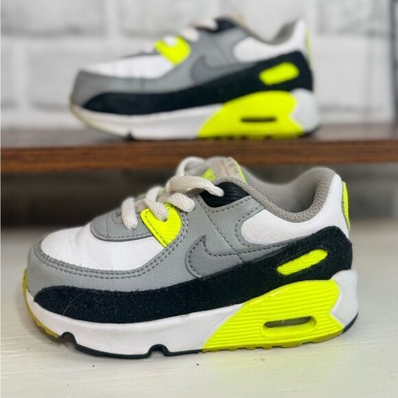 Nike Air Max 90 OG Volt Sneakers Shoes Size 7 Toddler - Picture 2 of 7